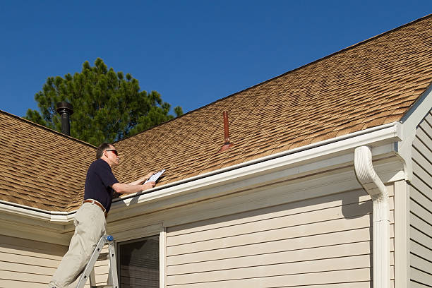 Best Roof Installation  in Hampton, IA